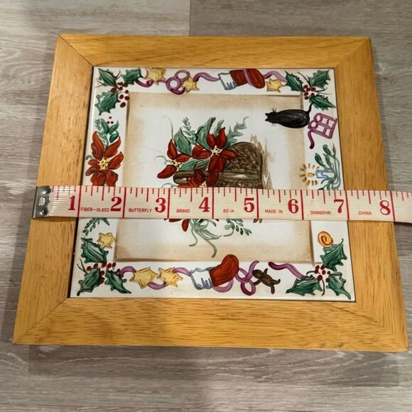 Hand Painted Christmas Floral Scene w Cat Glass Tile Framed in Wood Wall Decor - Picture 3 of 5